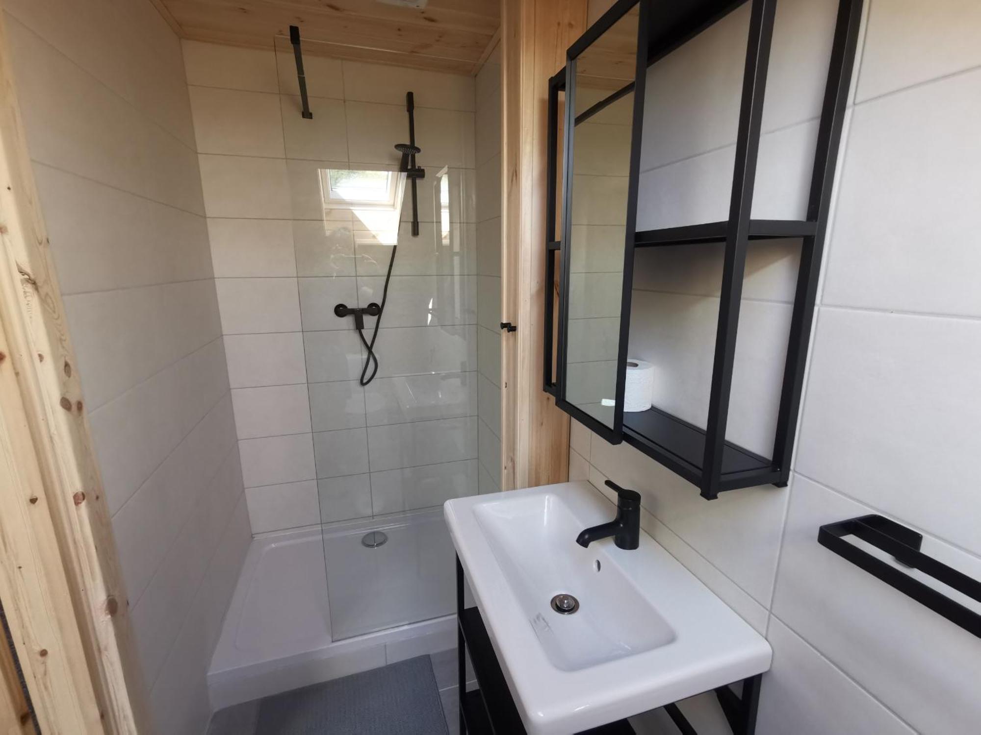 Komorní Lhotka Wellness Pension Koliba מראה חיצוני תמונה