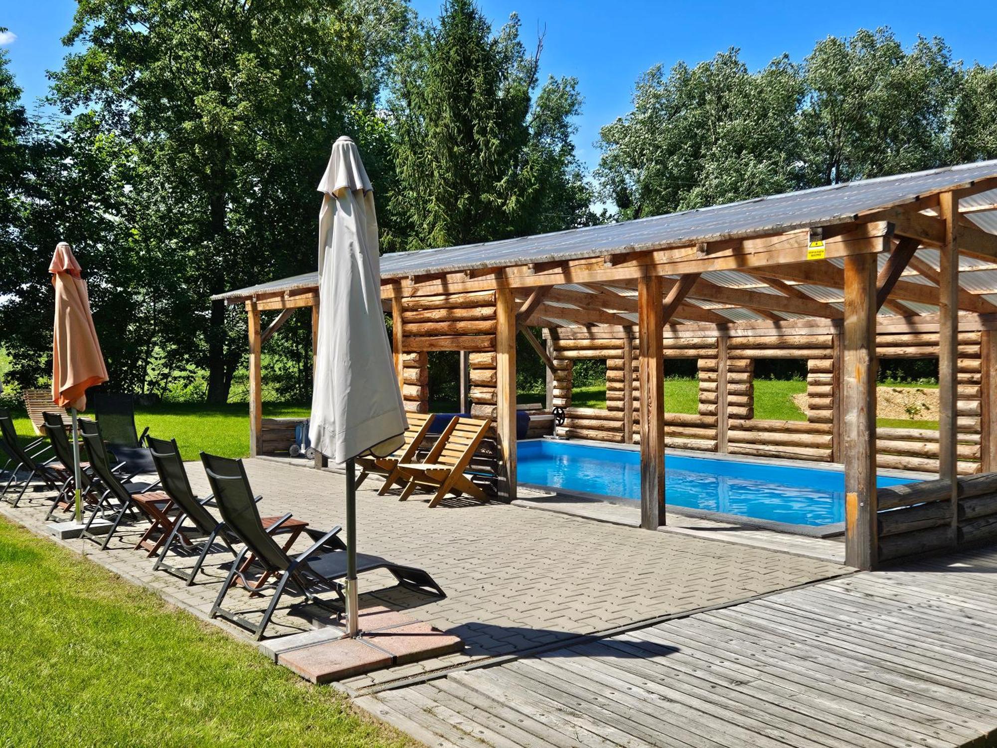 Komorní Lhotka Wellness Pension Koliba מראה חיצוני תמונה